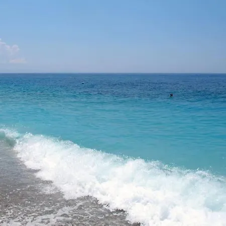Seaview Drymades11